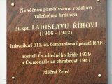 Odhalení pamětní desky Ladislavu Říhovi